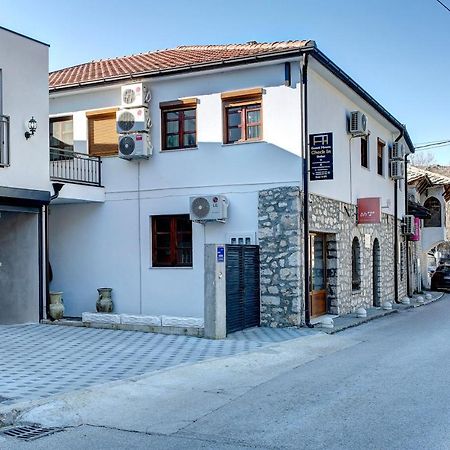 Guesthouse Check In Stolac Bagian luar foto