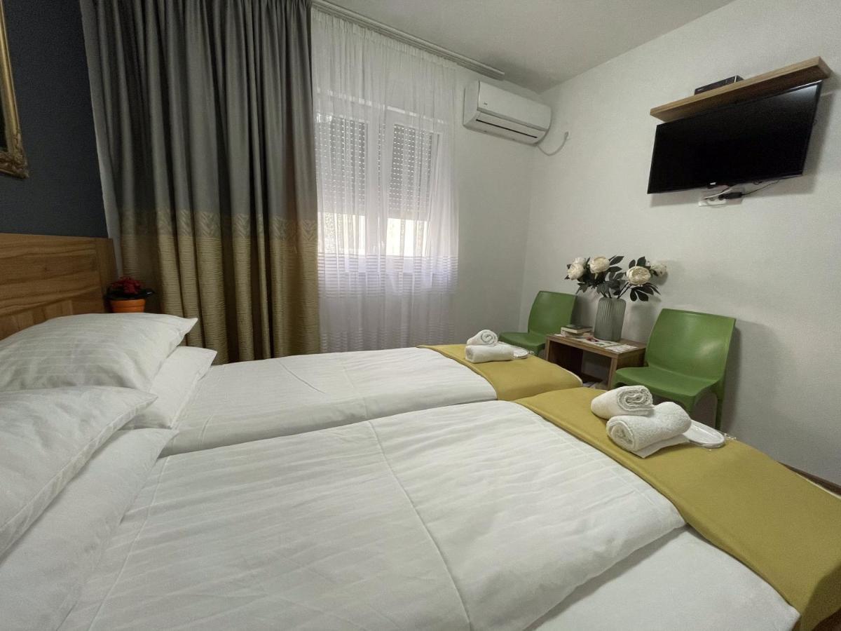 Guesthouse Check In Stolac Bagian luar foto