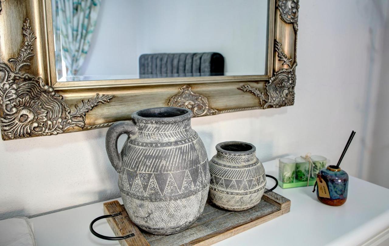 Guesthouse Check In Stolac Bagian luar foto