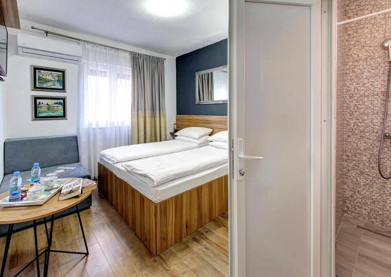 Guesthouse Check In Stolac Bagian luar foto